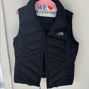 The North Face Quilted Black Vest (M)
